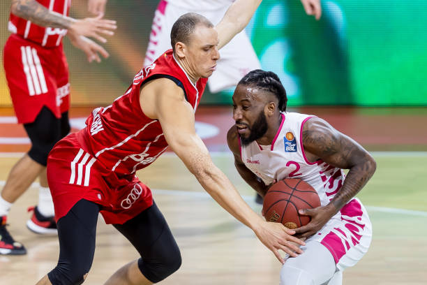 失误率也显 失误率也显