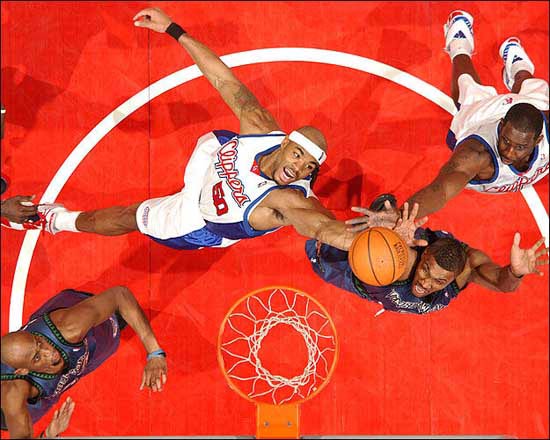 引发球迷的 引发球迷的